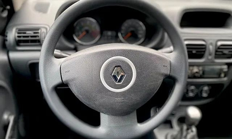 Renault Clio Express...