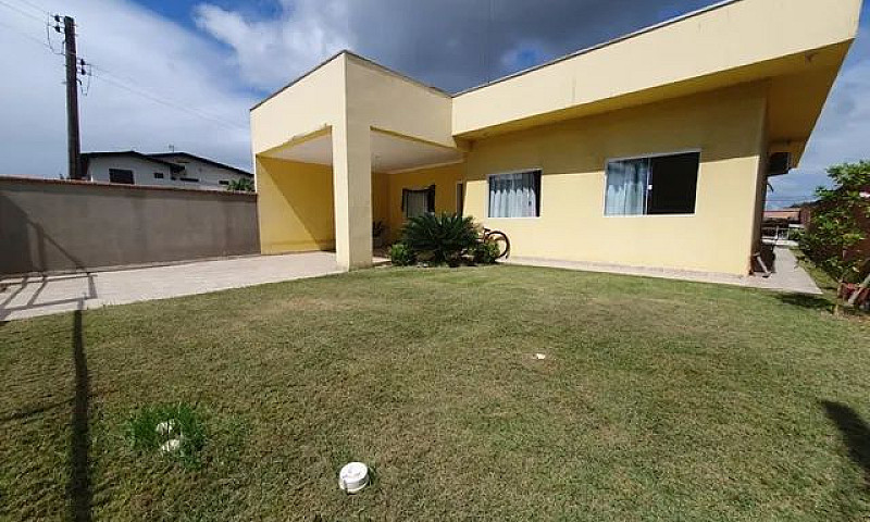 Casa Com 3 Dormitóri...