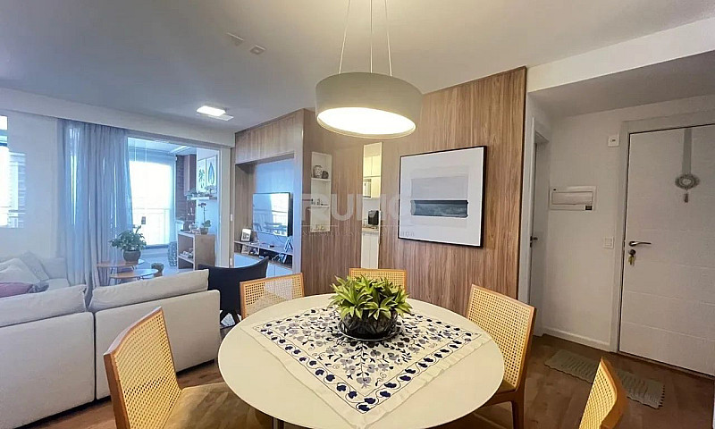 Apartamento Com 3 Su...