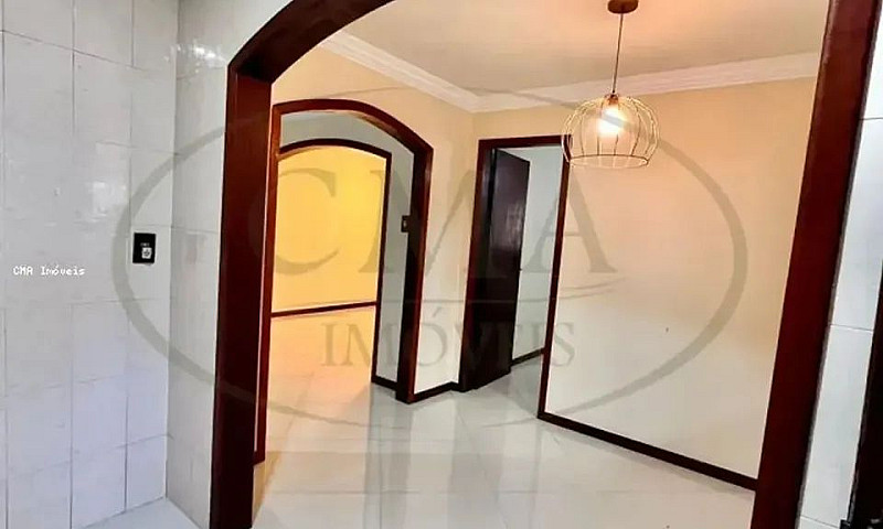 Ótima Casa À Venda N...