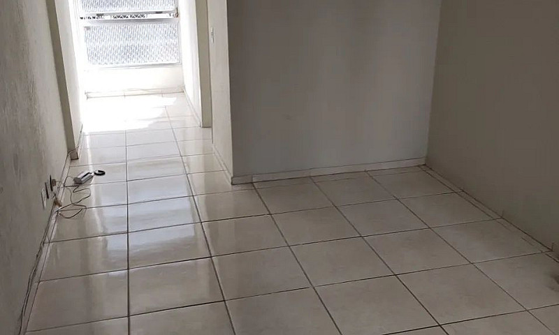 Vendo Sala E Quarto ...