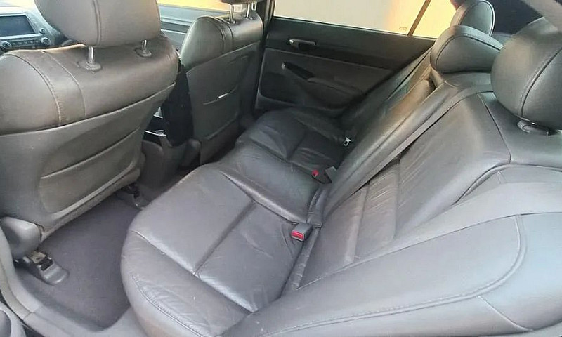 Honda Civic Sedan Lx...