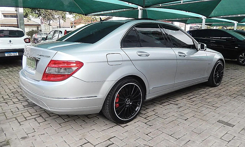 Mercedes-Benz C-200 ...