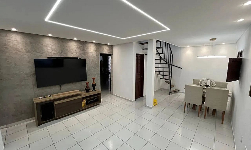 Alugo Casa 4 Qtos Em...