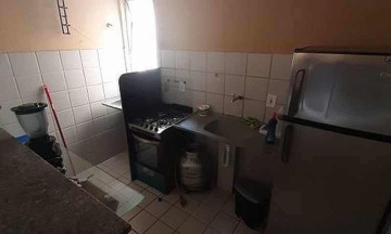 Alugo Apto No Ed. Ca...