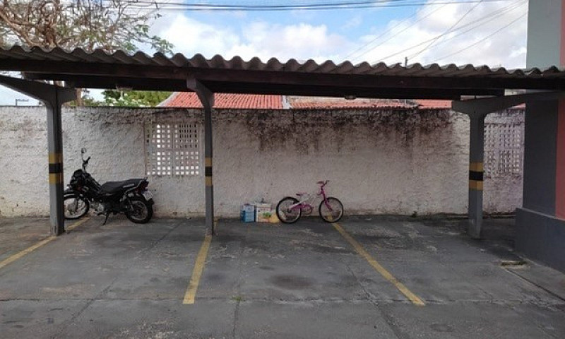 / Edifício Pioneiro...