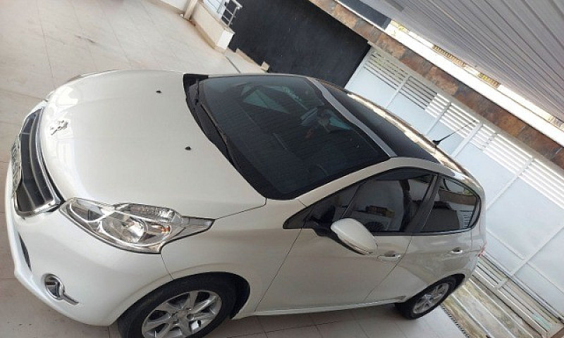 Peugeot 208 1.5 Allu...