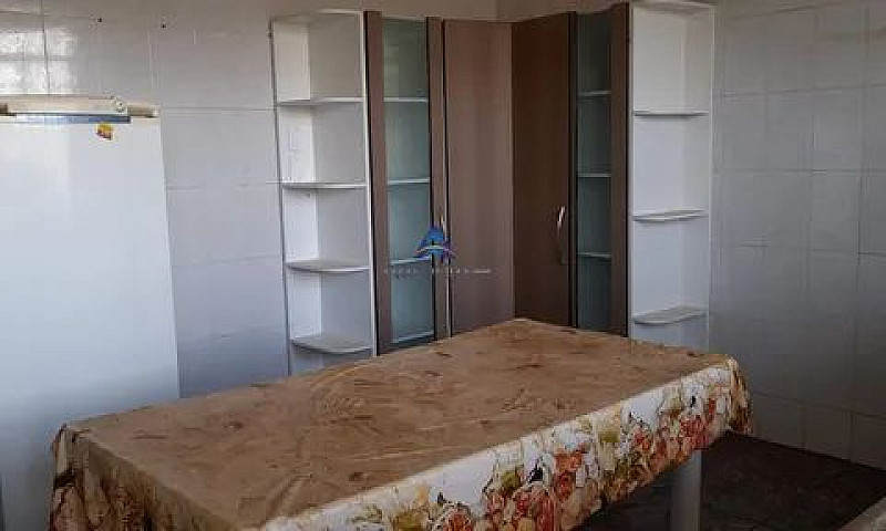 Casa Com 2 Dormitóri...