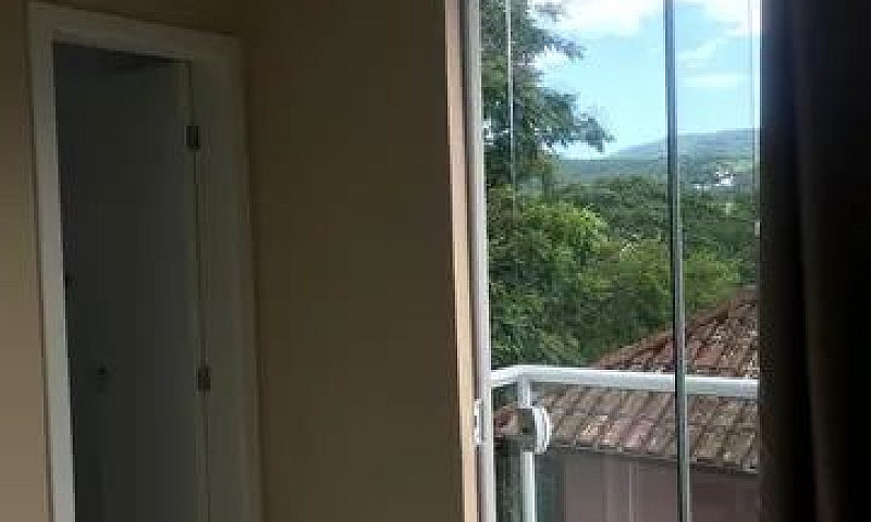 Alugo Kitinete C/ Sa...