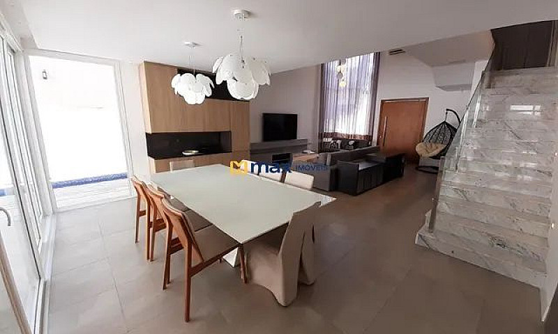 Itajaí - Casa Padrão...