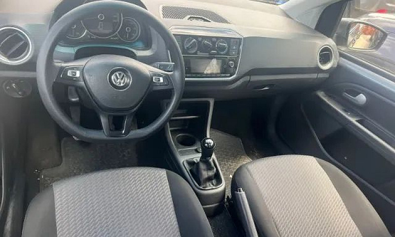 Volkswagen Up! Conne...