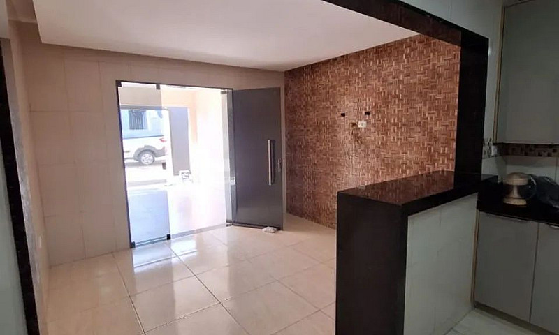 Vende-Se Casa Primei...