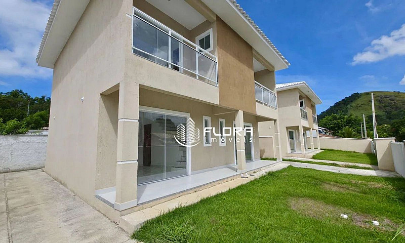 Casa Com 2 Quartos À...