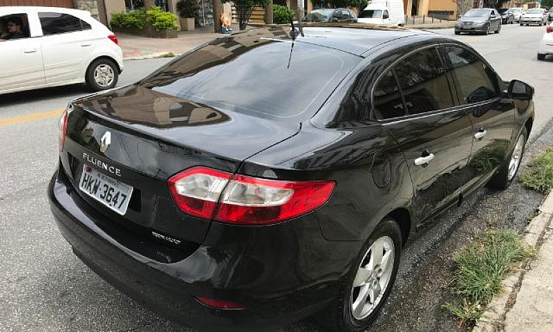 Renault Fluence 2011...