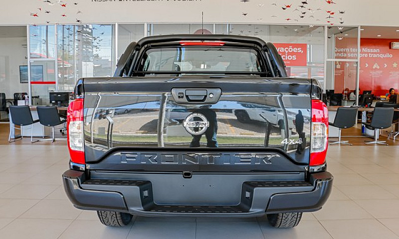 Nissan Frontier 2.3 ...