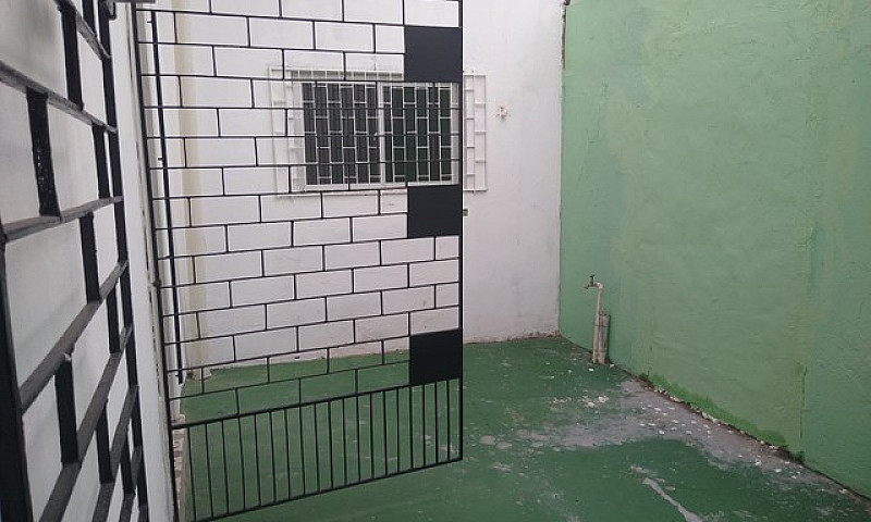 Casa Em Excelente Lo...