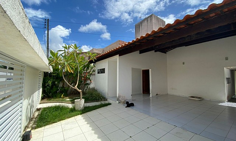 Casa Em Condominio F...