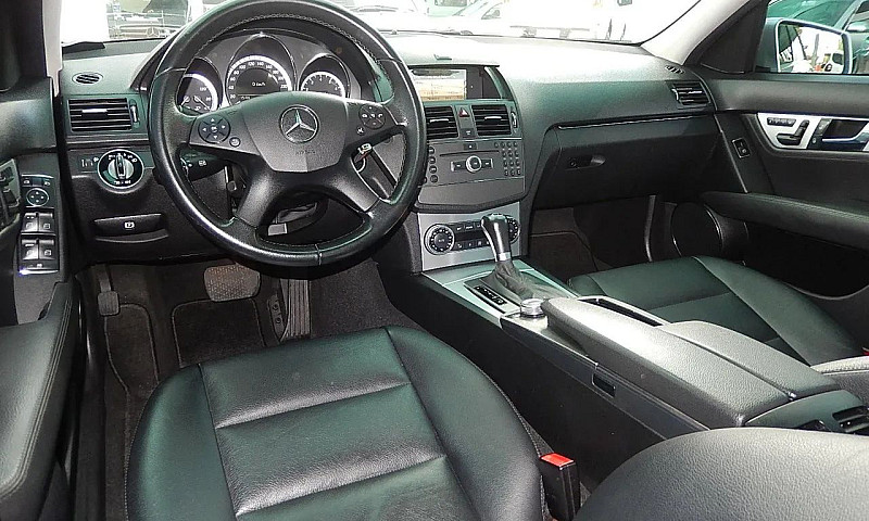 Mercedes-Benz C-200 ...