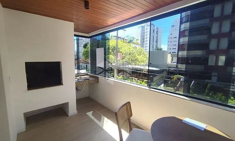 Apartamento 241.5M² ...