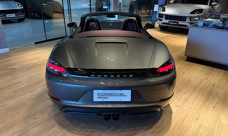 Porsche 718 Boxster ...