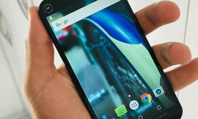 Moto G2...