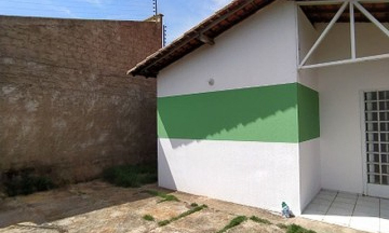 Casa Com 3 Dormitóri...