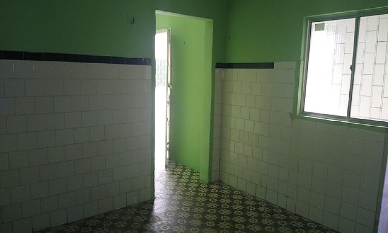 Casa Em Excelente Lo...