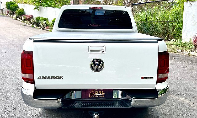 Vw - Amarok Highline...