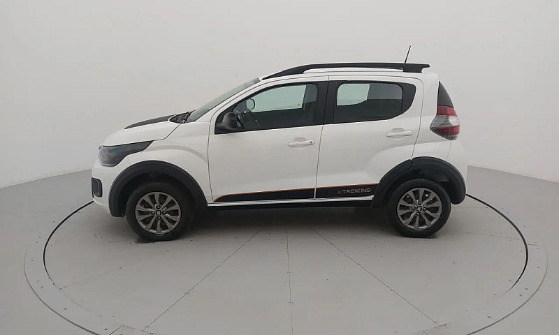 Fiat Mobi Trekking 1...