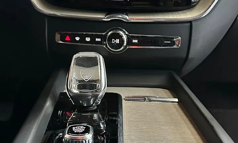 Volvo Xc-60 Xc 60 T-...