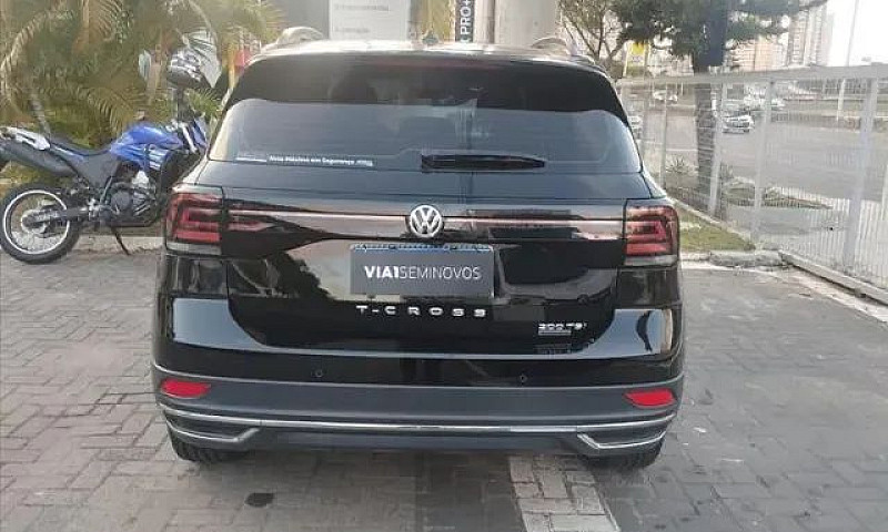 Volkswagen T-Cross C...