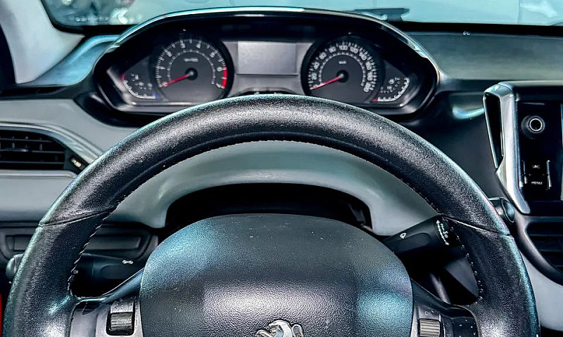 Peugeot 208 Active/A...