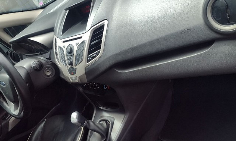 New Fiesta 1.6 Fex...