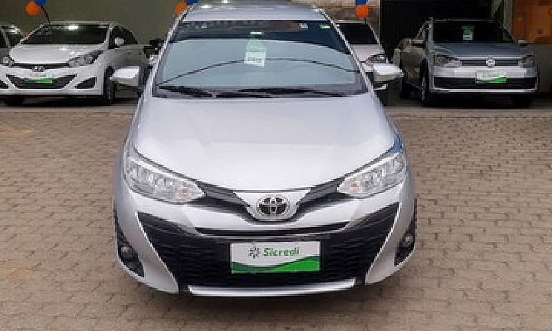 Toyota Etios X 1.3 2...