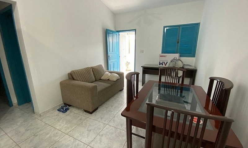 Casa Com 4 Qts Sendo...