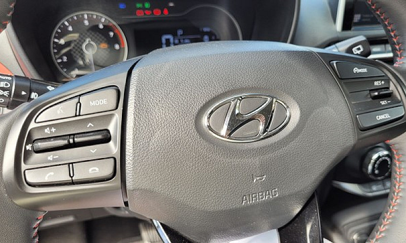 Hyundai Hb20X Evolut...