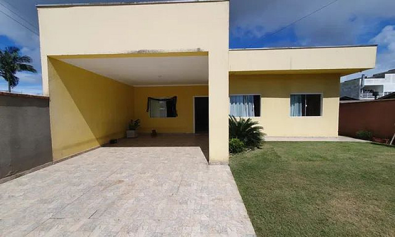 Casa Com 3 Dormitóri...