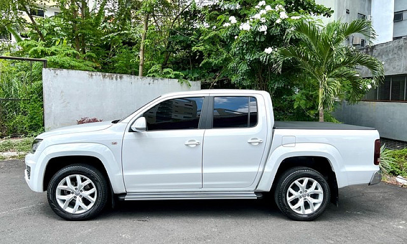 Vw - Amarok Highline...