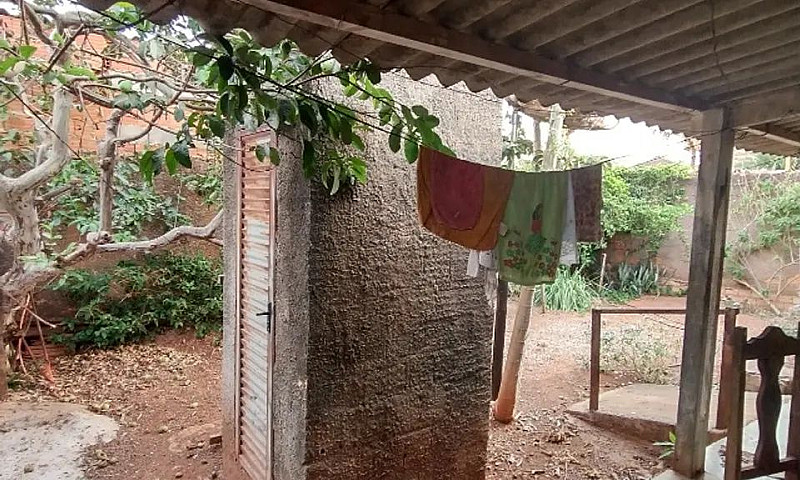 Casa No Jardim Olive...