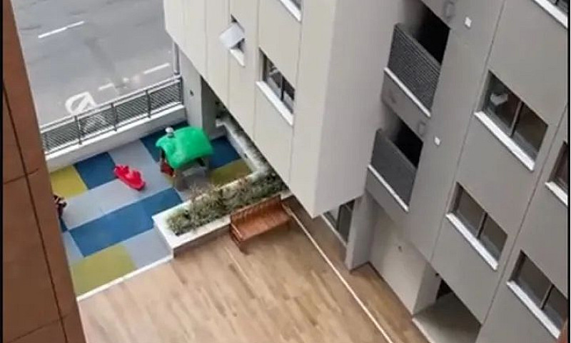 Apartamento E 2 Loja...