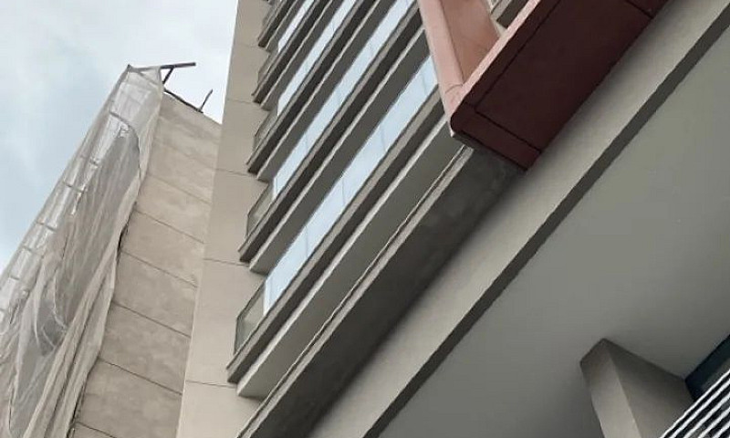 Apartamento E 2 Loja...