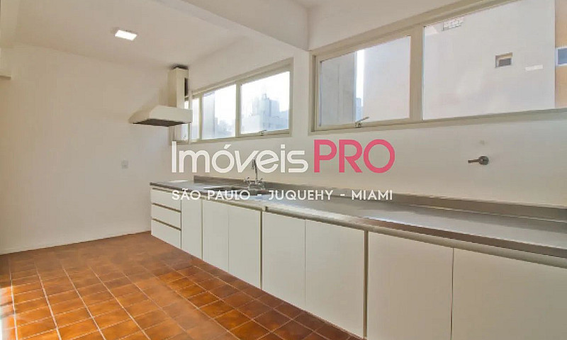 Itaim - 121 M² - 3 D...