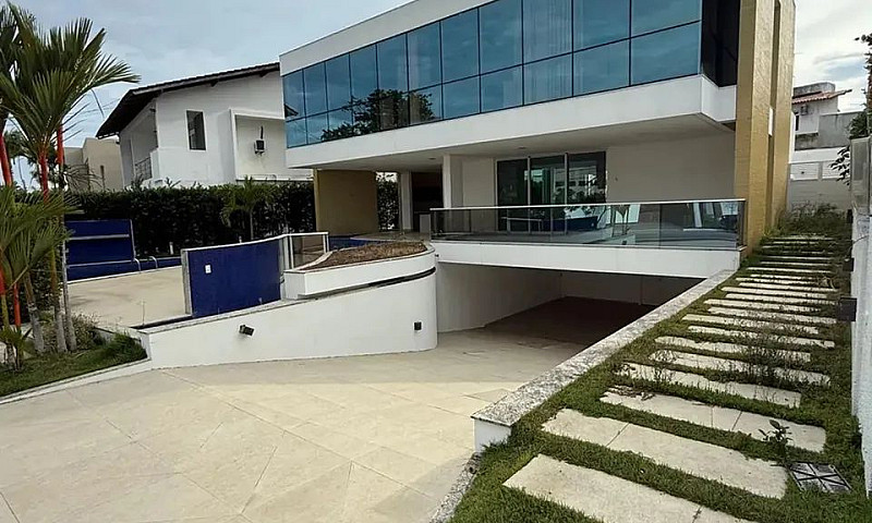 Belíssima Casa Com 4...