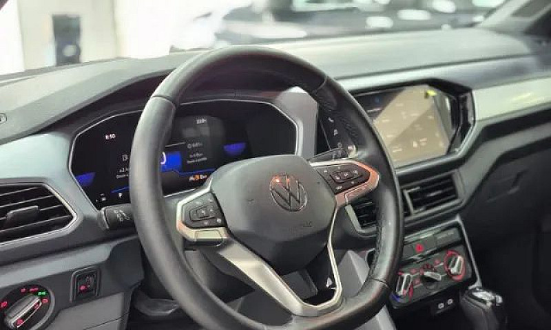 Volkswagen T-Cross 1...