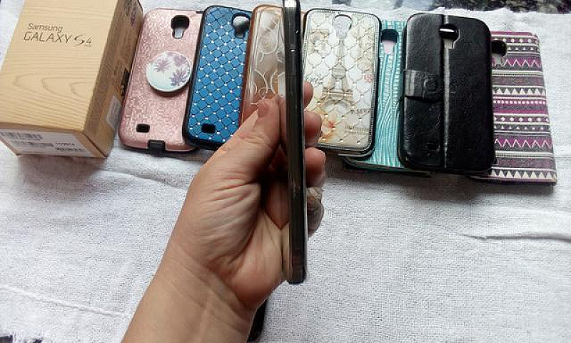 Samsung Galaxy S4 Em...