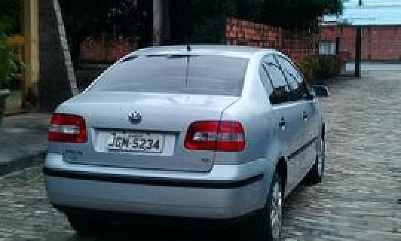 Vendo Polo 1.6...