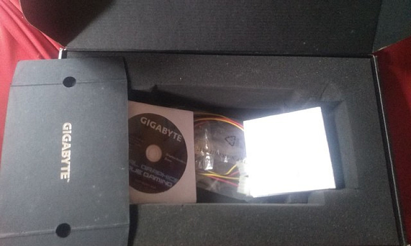 Placa De Video Gefor...