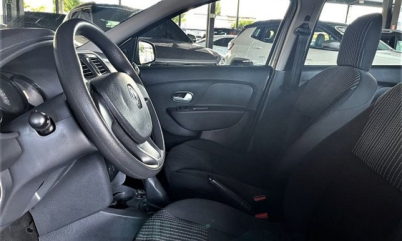 Renault Sandero 2016...