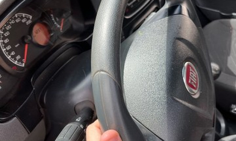 Fiat Strada Hard Wor...