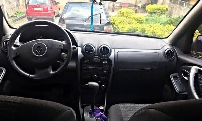 Renault Sandero 1.6 ...